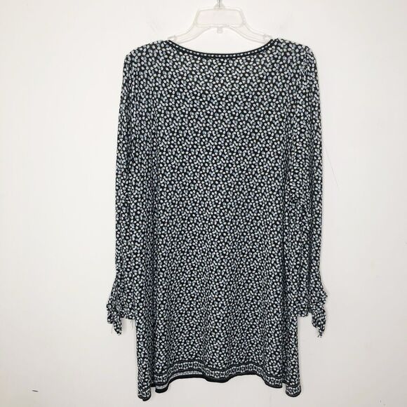 Max Studio Blue Black White Floral Stretchy Flowy 3/4 Tie Sleeve Tunic size 1X - Picture 3 of 10